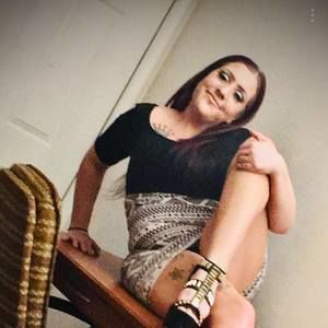 Meet your Posher, Monica